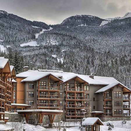 Отель Lodging Ovations Уистлер Экстерьер фото