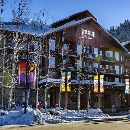 Отель Lodging Ovations Уистлер Экстерьер фото
