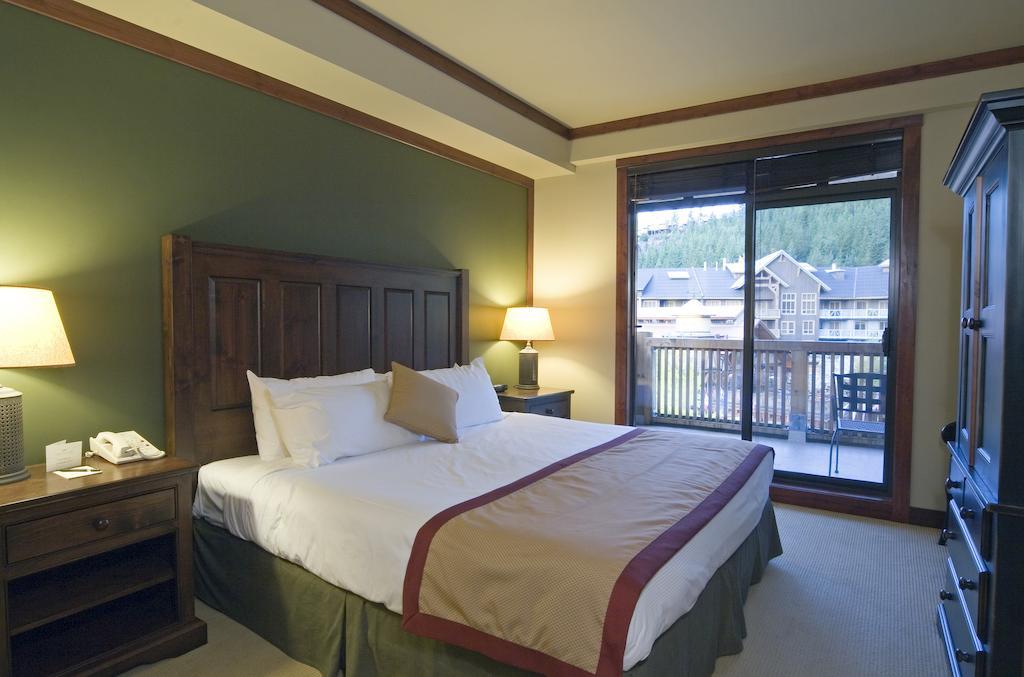 Отель Lodging Ovations Уистлер Номер фото